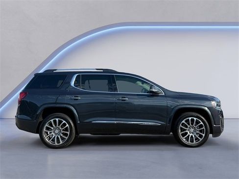 Used 2021 GMC Acadia Denali w/ Denali Technology Package image 4