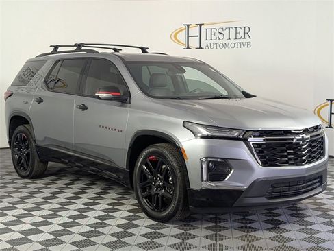 Certified 2023 Chevrolet Traverse Premier w/ Redline Edition image 2