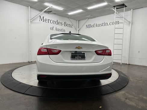 Used 2023 Chevrolet Malibu LS FWD image 6