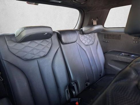 Used 2020 Hyundai Palisade Limited image 18