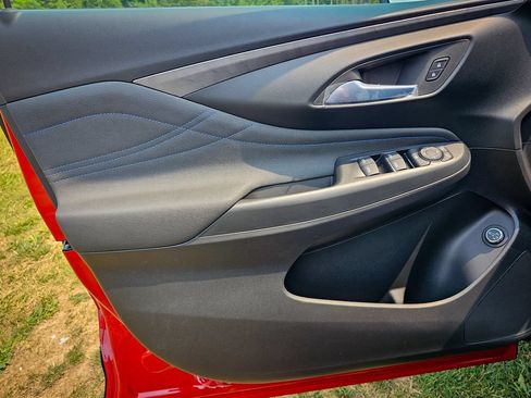 New 2026 Buick Envista Sport Touring w/ Convenience I Package FWD image 9