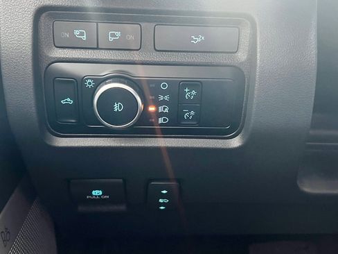 Used 2024 Ford F250 Lariat image 15