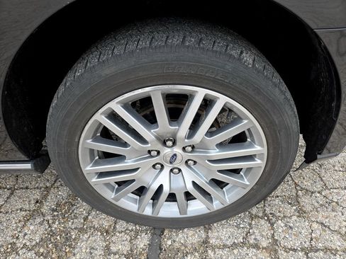 Used 2024 Ford Expedition Limited AWD/4WD image 36