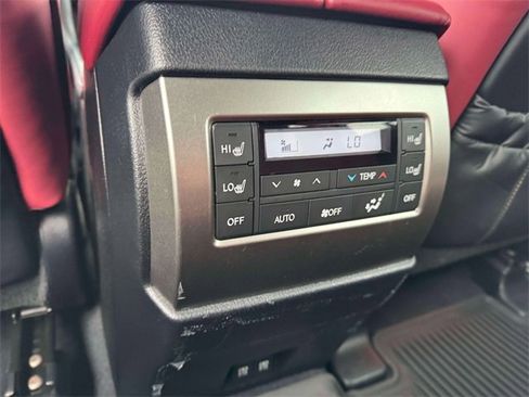 Used 2023 Lexus GX 460 Premium image 14