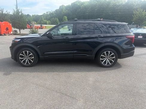 Used 2020 Ford Explorer ST w/ Premium Technology Package AWD/4WD image 29