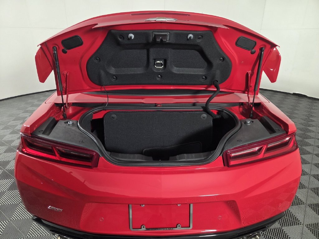 Used 2017 Chevrolet Camaro SS RWD image 24