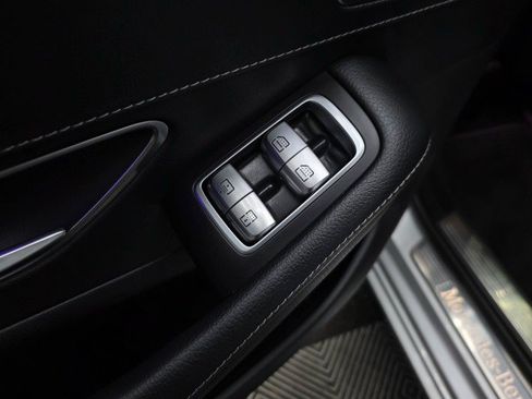Used 2015 Mercedes-Benz S 550 4MATIC Sedan image 21