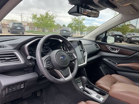 Used 2023 Subaru Ascent Touring AWD/4WD image 24