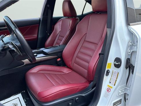 Used 2019 Lexus IS 300 F Sport w/ F Sport Package RWD image 12