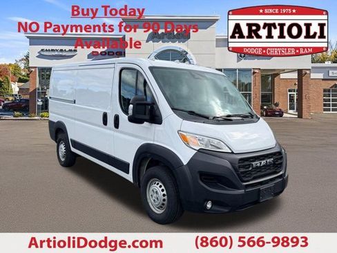 Used 2025 RAM ProMaster 2500 w/ Convenience Group FWD image 1