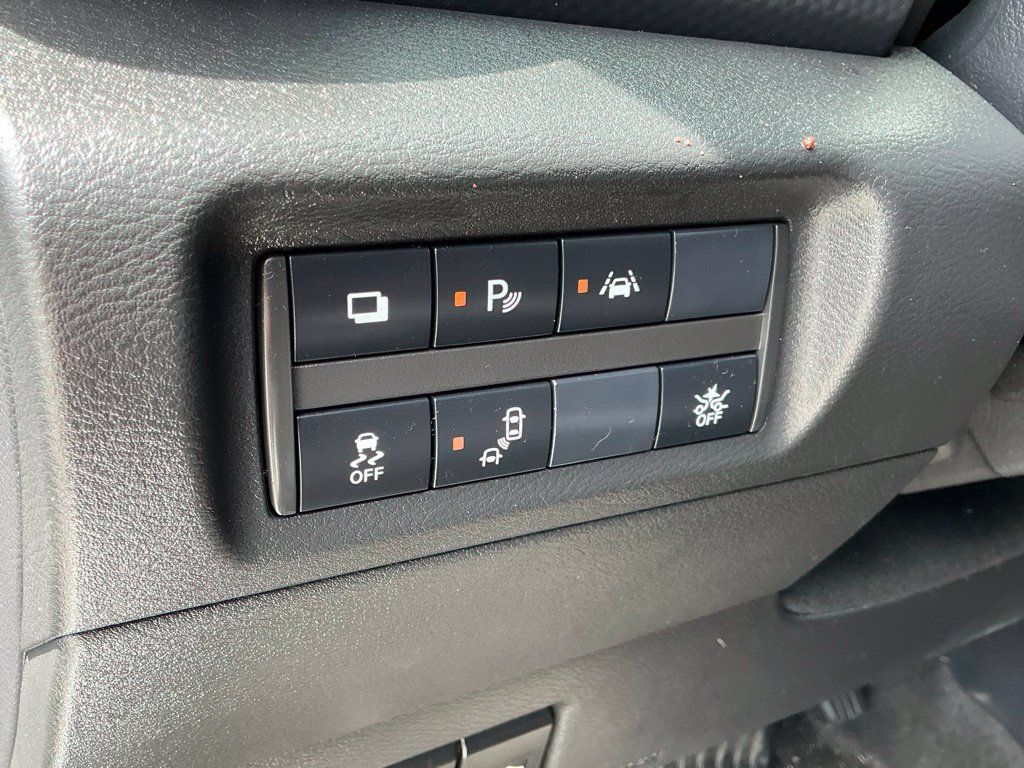 Used 2023 Nissan Kicks S FWD image 24