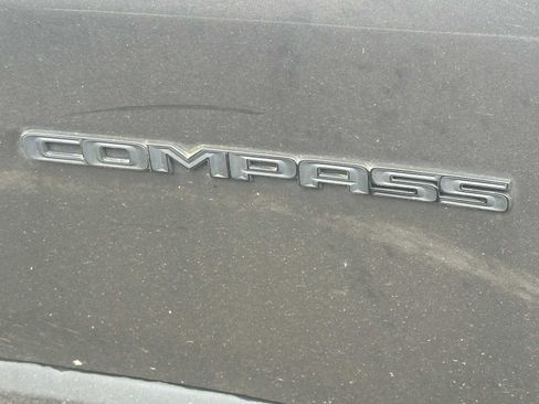 Used 2019 Jeep Compass Altitude image 5