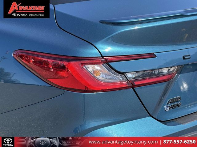 Used 2025 Toyota Camry SE w/ Multimedia Upgrade Package AWD/4WD image 13
