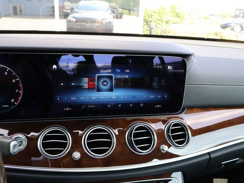 Certified 2023 Mercedes-Benz E 450 4MATIC Sedan image 23