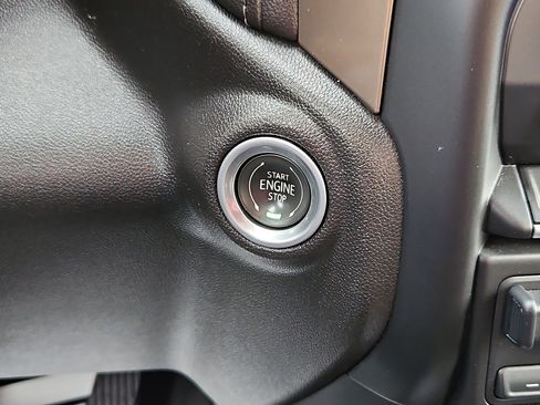 Used 2022 Chevrolet Silverado 2500 High Country w/ Z71 Off-Road Package image 16