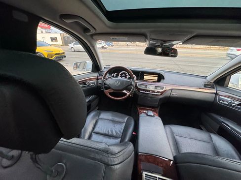 Used 2012 Mercedes-Benz S 550 S 550 4MATIC Sedan 4D image 23