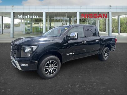 Used 2021 Nissan Titan SV w/ SV Convenience Package