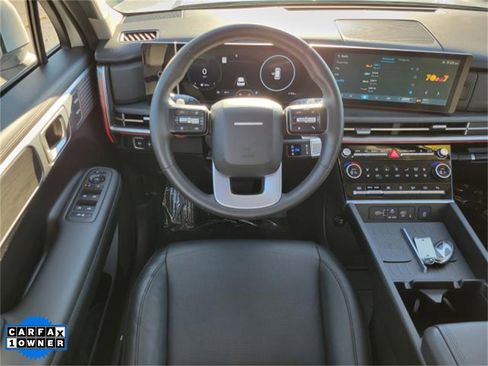 Used 2024 Hyundai Santa Fe Limited image 16
