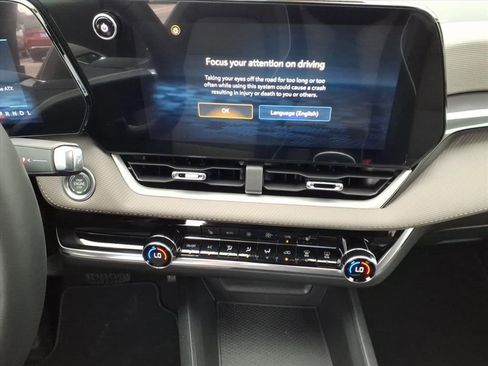 New 2026 Chevrolet Equinox LT FWD image 23