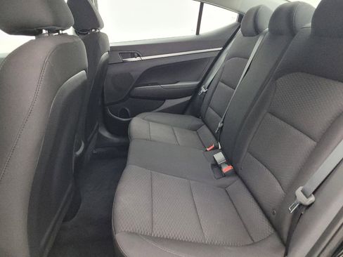 Used 2019 Hyundai Elantra SE w/ Cargo Package FWD image 18