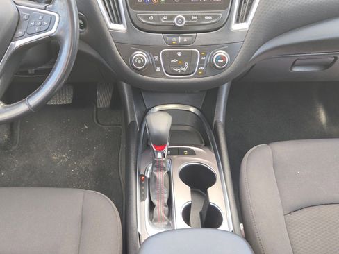 Used 2021 Chevrolet Malibu RS FWD image 17