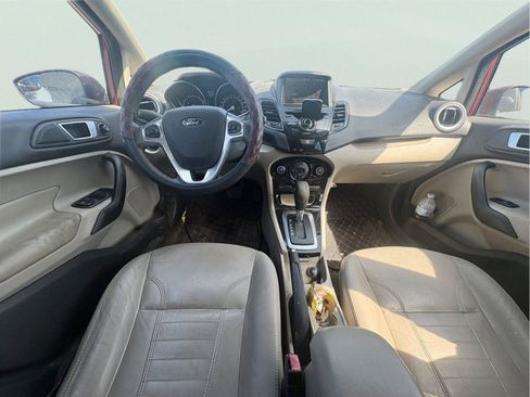 Used 2014 Ford Fiesta Titanium FWD image 7