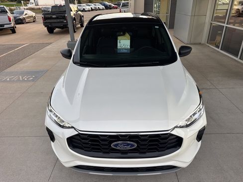 Certified 2023 Ford Escape ST-Line w/ Tech Pack #1 image 12