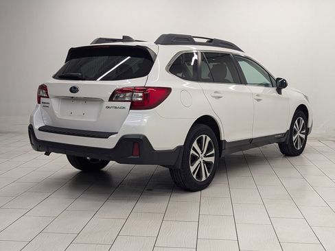 Used 2019 Subaru Outback 2.5i Limited w/ Popular Package #2 image 7