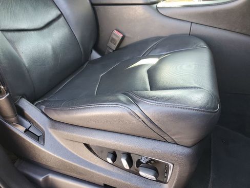 Used 2016 Cadillac Escalade Premium image 34