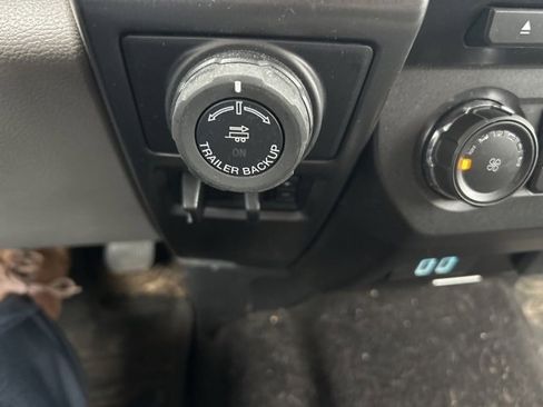 Used 2018 Ford F150 XLT w/ Equipment Group 302A Luxury image 20