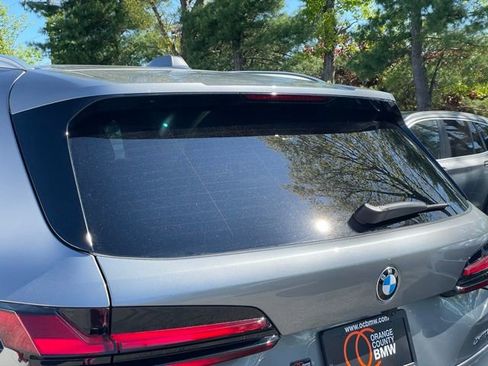 Used 2026 BMW X5 xDrive40i w/ Premium Package AWD/4WD image 28
