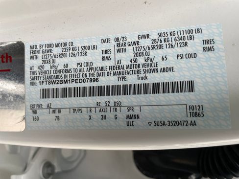 Used 2023 Ford F250 Platinum image 33