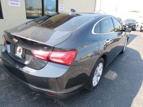 Used 2019 Chevrolet Malibu LT w/ Driver Confidence Package image 6