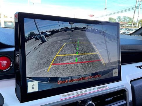 Used 2024 Toyota Tacoma TRD Off-Road w/ TRD Off Road Upgrade Package image 13