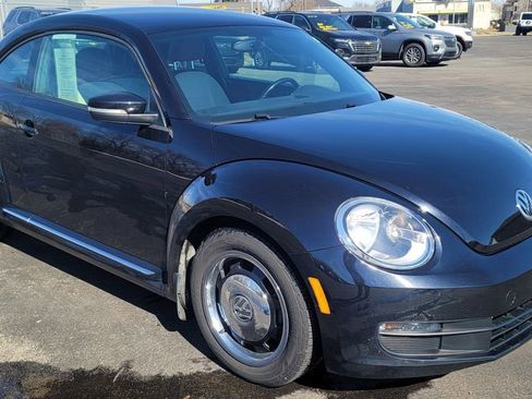 Used 2016 Volkswagen Beetle 1.8T Classic image 2
