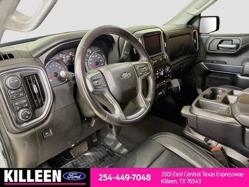 Used 2021 Chevrolet Silverado 1500 RST w/ Rally Edition AWD/4WD image 11