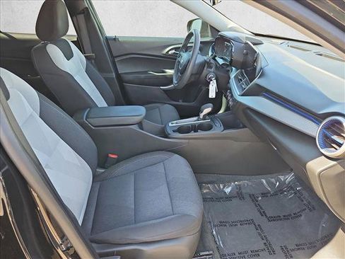 Certified 2024 Chevrolet Trax LS FWD image 26