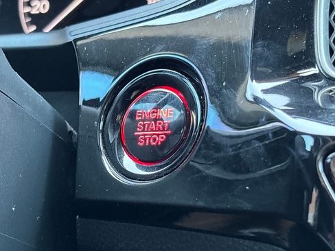 Used 2022 Honda Civic Sport image 12