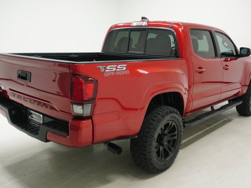 Used 2021 Toyota Tacoma SR w/ SR Convenience Package RWD image 4