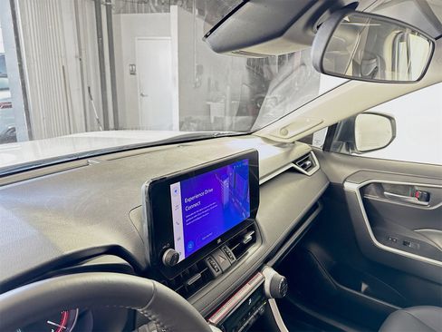 Certified 2024 Toyota RAV4 XLE Premium image 5