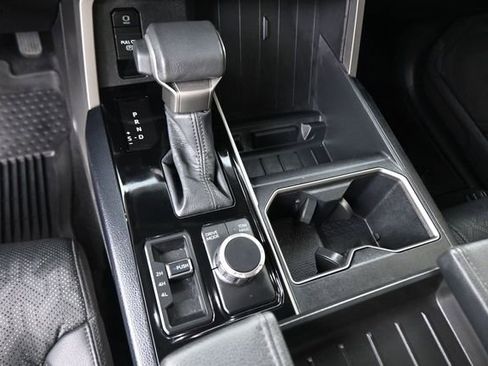 Used 2024 Toyota Tundra SR5 w/ SR5 Premium Package AWD/4WD image 87