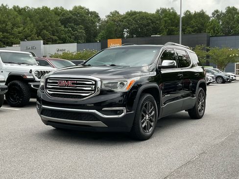 Used 2018 GMC Acadia SLT FWD image 1