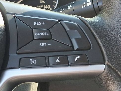 Certified 2024 Nissan Altima 2.5 SV FWD image 22