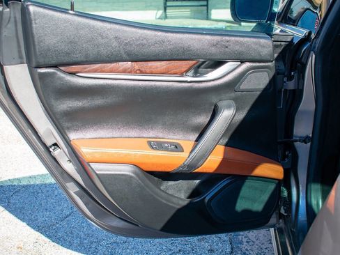 Used 2014 Maserati Ghibli S Q4 image 33