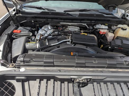 Used 2022 Chevrolet Silverado 3500 LTZ AWD/4WD image 52