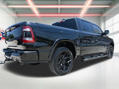 Used 2019 RAM 1500 Laramie RWD image 3