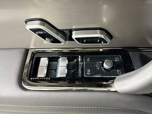 New 2026 Land Rover Range Rover Sport Dynamic SE AWD/4WD image 19