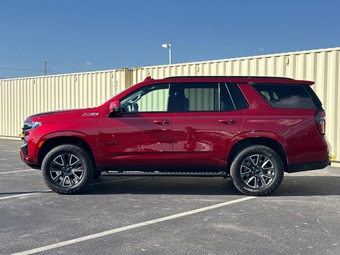 Used 2024 Chevrolet Tahoe Z71 w/ Luxury Package image 7