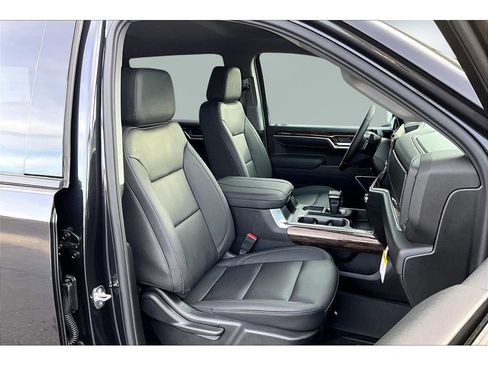 New 2026 GMC Sierra 1500 Elevation w/ Elevation Premium Package image 11