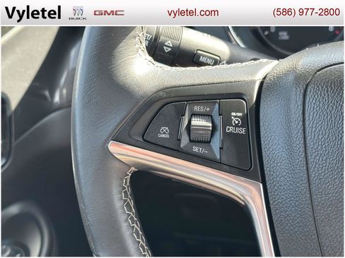 Certified 2022 Buick Encore Preferred w/ Safety Package image 22